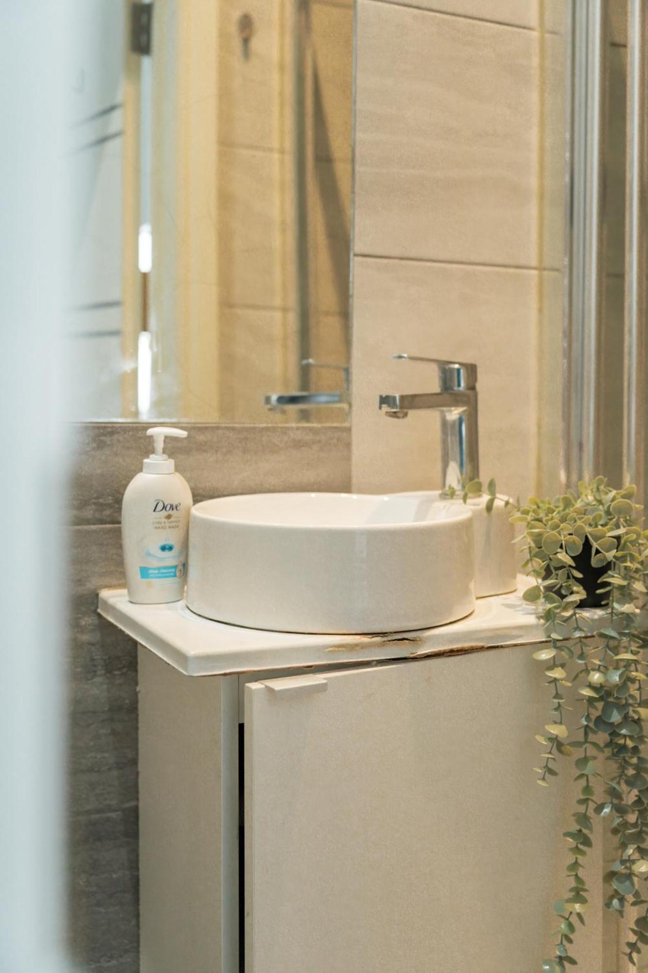 Studio Apartments London With Free Wifi 外观 照片